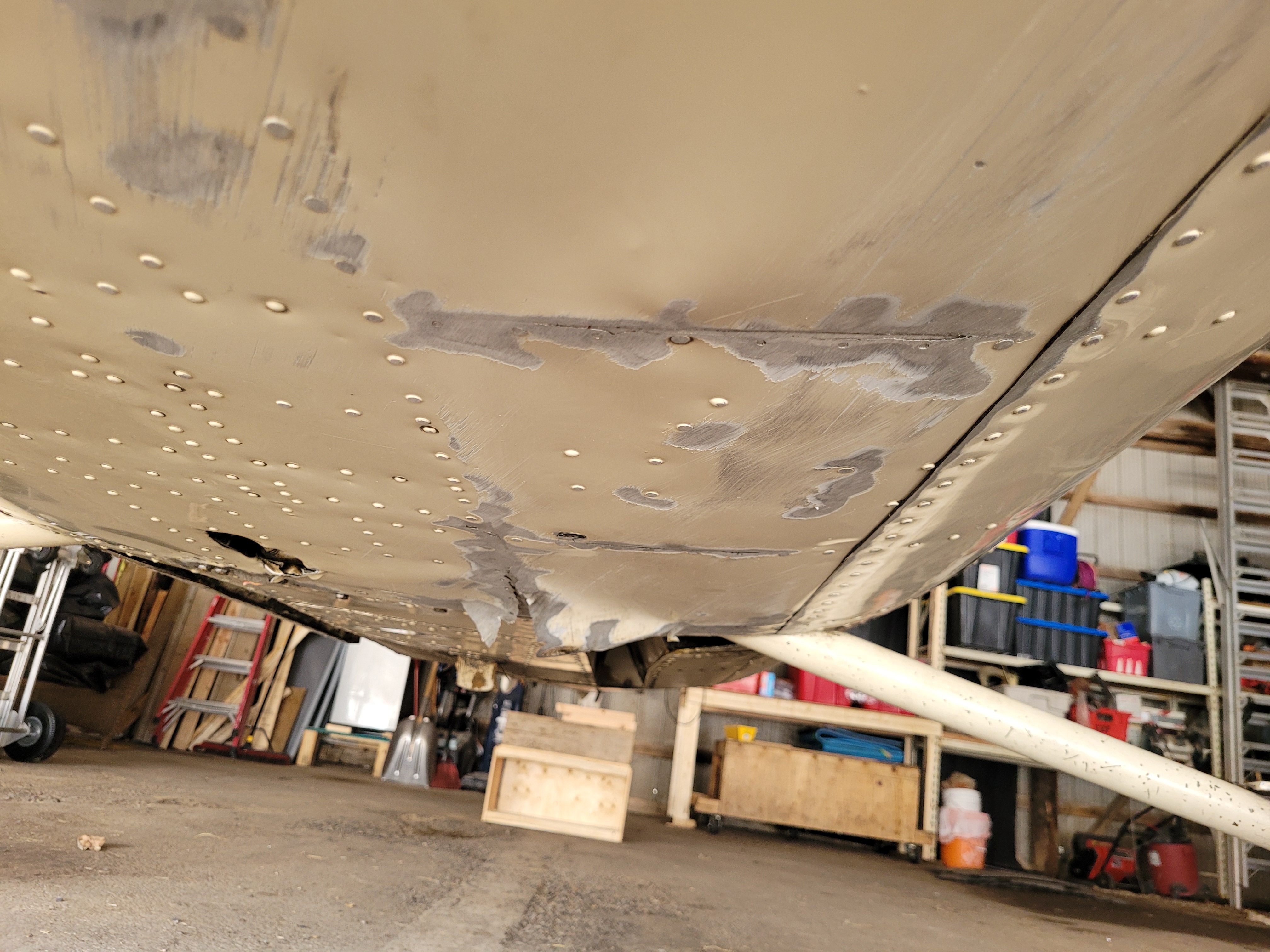 Gear-up landing belly damage assessment